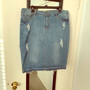 Denim skirt
